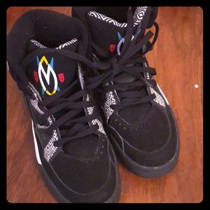 Men's  adidas dikembe Mutumbo